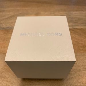 Michael Kors Watch Box